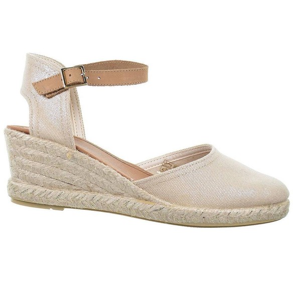 30084 Mediterranea Alpargata textil. Cierre en pulsera con hebilla. Plantilla acolchada. Piso cuña en yute antideslizante.