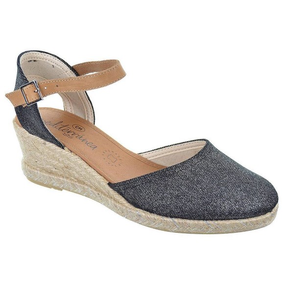 30084 Mediterranea Alpargata textil. Cierre en pulsera con hebilla. Plantilla acolchada. Piso cuña en yute antideslizante.