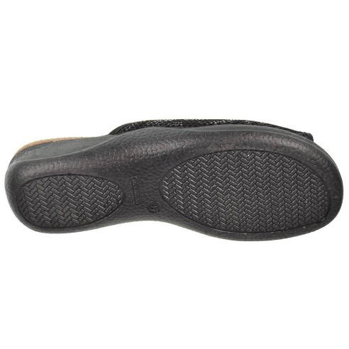 30204 Cmconfort Zapatilla textil destalonada con puntera abierta, plantilla textil acolchada. Piso de goma antideslizante.