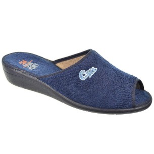 10221 Cmconfort Zapatilla textil destalonada puntera abierta, plantilla textil acolchada. Piso con cuña de goma antideslizante. 2