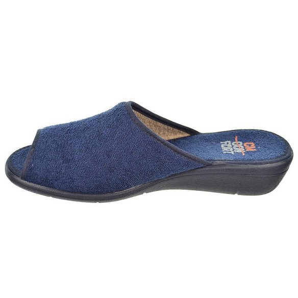 10221 Cmconfort Zapatilla textil destalonada puntera abierta, plantilla textil acolchada. Piso con cuña de goma antideslizante.