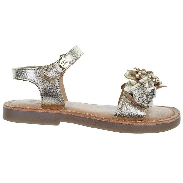 65831 Itatim Gioseppo Sandalia piel con velcro. Plantilla en piel acolchada. Suela antideslizante. Eventos y ceremonias.