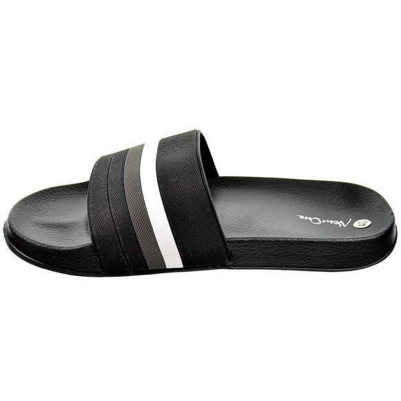 K23041 Kelara chancla zueco con pala de goma. Suela de caucho muy ligera y flexible. Ideales para playa o piscina.