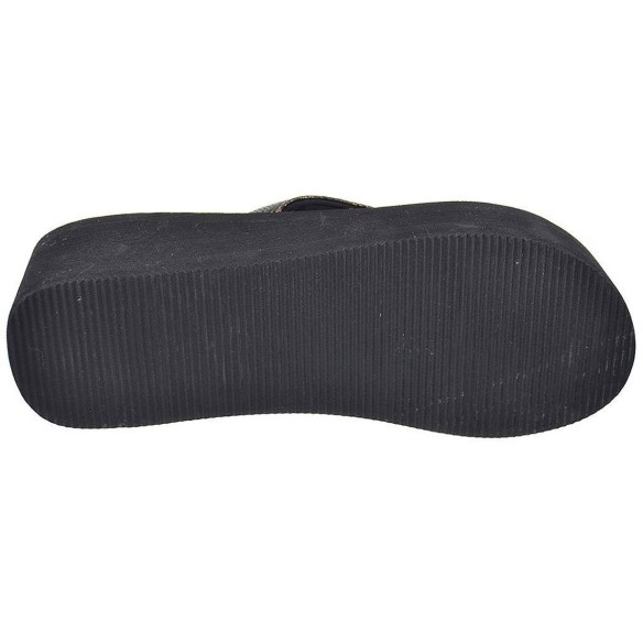 K23072 Kelara Esclava playa textil. Piso de Eva Termoconformada en plataforma con cuña. Ya puedes presumir este verano.