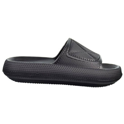 K23033 Kelara Zueco en goma muy confortable y ligero. Un original diseño para disfrutar los días de playa y piscina.