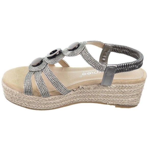 23525 Amarpies Sandalia sintética. Tiras trenzadas. Acolchada. Plataforma con cuña de 5cm forrado en rafia. Antideslizante.