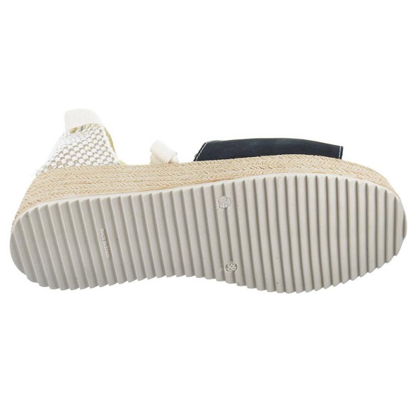 3505 Duendy Sandalia piel nobuck. Ajuste con tiras al tobillo. Plantilla acolchada confortable. Suela en plataforma muy ligera.