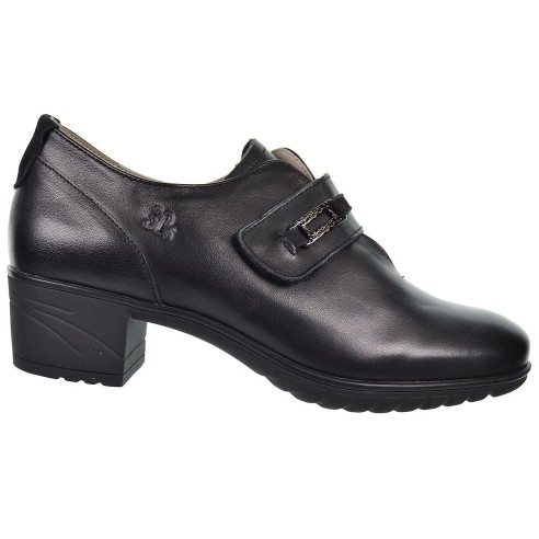 Zapato piel, forro textil, velcro , suela goma antideslizante, tacón 4cm. Modernos y cómodos, ideales para pies delicados.