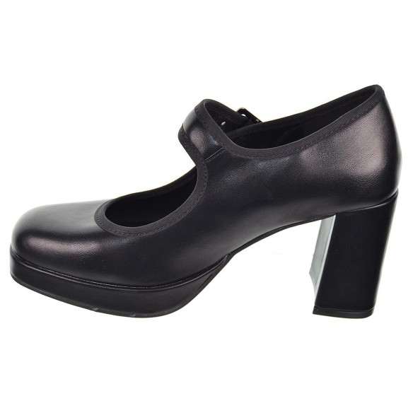 25139 D´Angela Zapato sintético. Con correa y plantilla acolchada. Suela de goma con plataforma y tacón ancho de 8cm de altura.