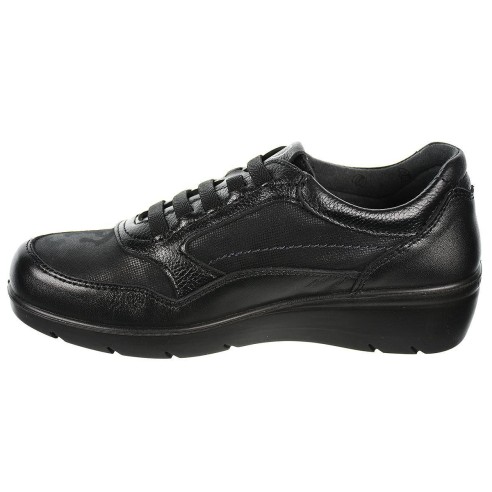 26807 Laura Azaña Zapato Confort Piel y textil. Forro y plantilla anti bacterias. Elásticos en empeine. Piso  poliuretano cuña