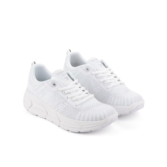 Trivor Yumas Deportivo  Zapatilla textil Flyknit. Forro transpirable, Cordones y plantilla extraíble. Suela antideslizante.