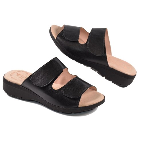 400 Duendy Zueco Sandalia Zueco en piel, cierre con doble velcro. Plantilla confort y suela antideslizante. Pies delicados