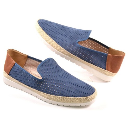 6 Mediterránea Alpargata Zapatilla Alpargata serraje piel con picado perforado . forro textil y plantilla acolchada muy conforta