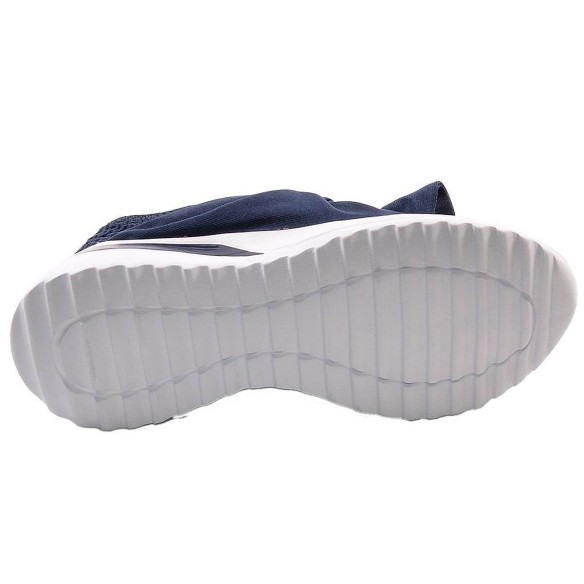 Newer Nicoboco Sneakers Zapato Sneaker en nylon. Forro interior y plantilla textil acolchado. Piso de Eva Termoconformada muy li