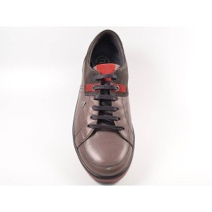 5231 Nuper Zapato Casual Comprar Zapato casual en piel, con cierre en cordones y forro  y plantilla acolchada en textil. Piso de 2