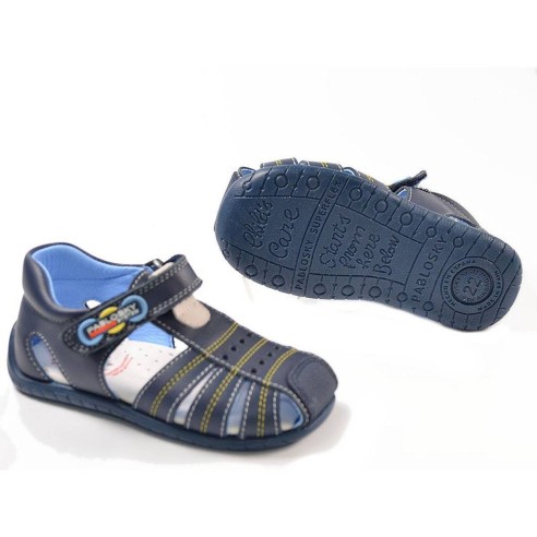 090922 Pablosky Sandalia Sandalia de piel. Puntera y talón reforzado, con velcro ajustable. Plantilla acolchada absorbente y ant