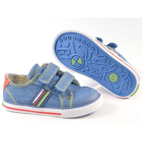 961010 Pablosky Zapatilla Comprar zapatilla de lona, reforzada con puntera de goma. Forro textil, con plantilla de piel extraíbl