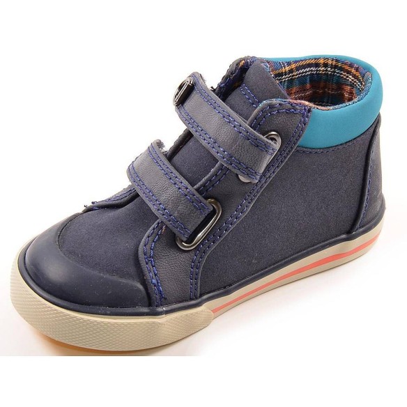 951820 Pablosky Botín Comprar Botín sintético, forro textil transpirable y planta interior de piel. Cierre de doble velcro , pun