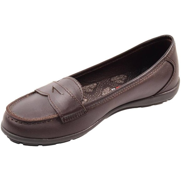 810190 Pablosky Zapato Colegial Zapato colegial de piel. Forro interior y plantilla textil inTech transpirable. Piso de goma ant