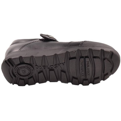 334210 Pablosky Zapato Colegial Zapato colegial de piel y puntera reforzada. Forro y plantilla textil transpirable.Con velcro. S