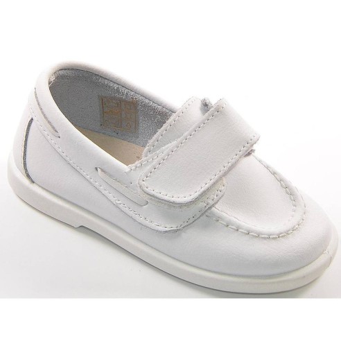 80500 Xiquets Nautico 80500 XIQUETS. Zapato Náutico de piel. Cierre en velcro ajustable, plantilla de piel acolchada extraible y