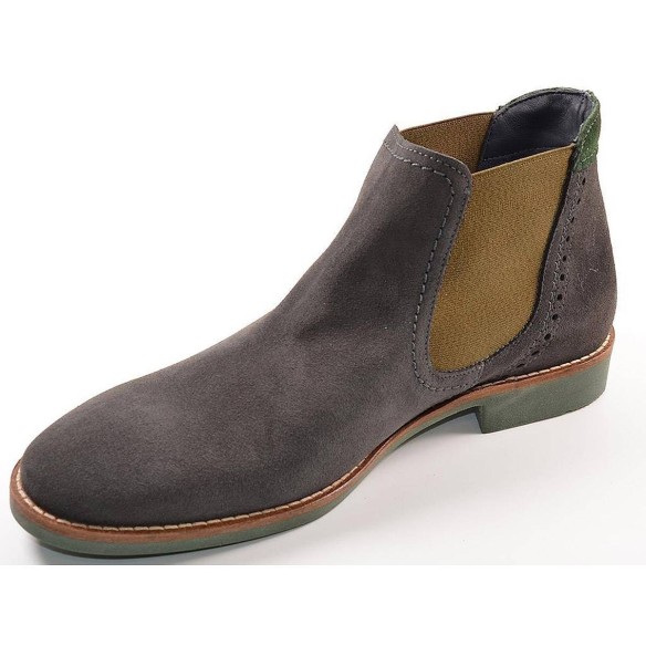 4202 Baerchi Botín Comprar Botín en serraje, con elásticos laterales. Forro interior y plantilla textil transpirable. Piso de ca