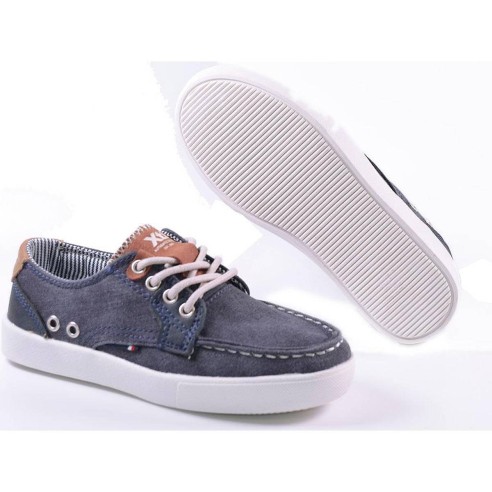 56724 Xti Kids Zapato Comprar Zapato náutico textil con cordones. Piso con suela de goma, flexible y antideslizante.