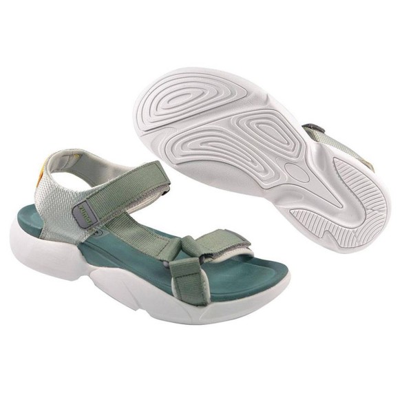 Andre Yumas Sandalia Sandalia californiana en nylon, cierre con doble velcro para un ajuste perfecto. Piso de eva termoconformad