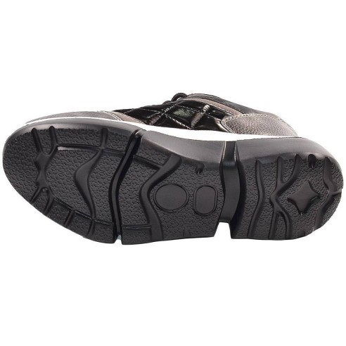 Evania Yumas Sneaker Sneaker en nylon, forro textil y plantilla confort látex. Cierre en cordones para un máximo ajuste. Piso de