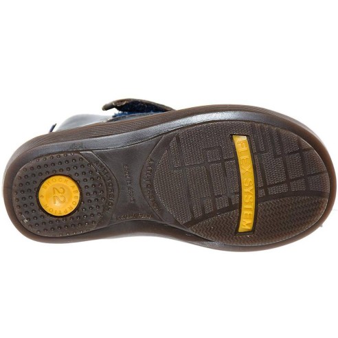 13204 Conguitos Botín Comprar Botín de piel con cierre de velcro y forro en textil. Piso de goma antideslizante y muy flexible