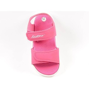 Sakira Nicoboco Sandalia Playa SAKIRA NICOBOCO. Sandalia material sintético con cierre de doble velcro y piso de Eva termoconfor 2