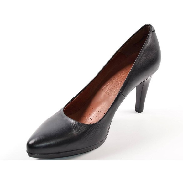 92050-17 Desiree Zapato Comprar Zapato clásico de piel y forro en piel. Plantilla especial. Plataforma de goma antideslizante, m