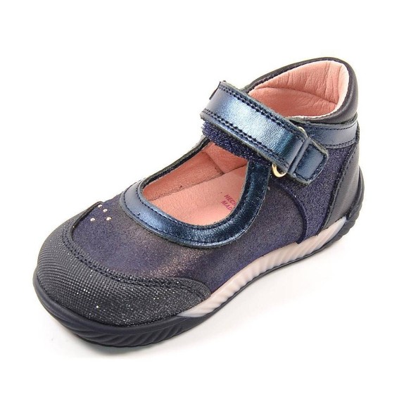 036225 Pablosky Zapato Comprar Zapato de piel y forro inTech muy transpirable. Velcro y puntera reforzada. Antideslizante. Calza