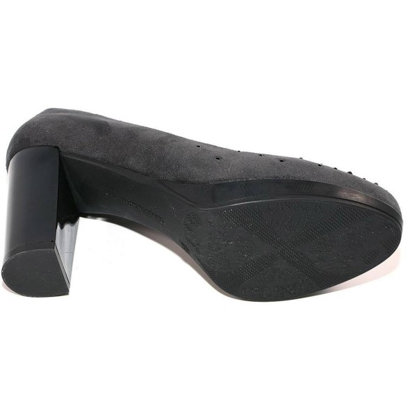 82543 Desireé Zapato Comprar Zapato de ante sintético y forro textil. Plantilla confort para el descanso del metatarso. Platafor