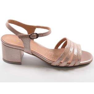 Luna9 Desireé Sandalia Sandalia piel con brillo. Cuatro tiras unidas por el centro. Pulsera con cierre de hebilla ajustable. Pla 2