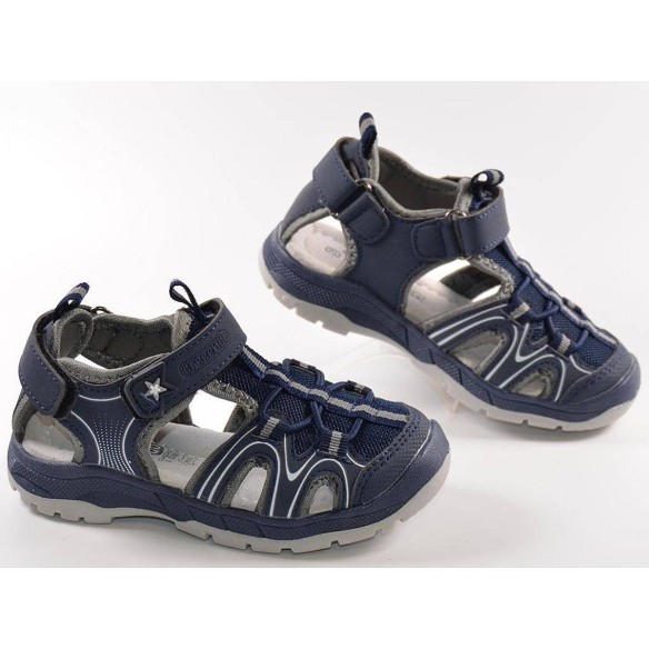 1942 Crecendo Sandalia Sandalia sintética y textil. Forro textil y plantilla acolchada de piel. Cierre con velcro. Puntera de go