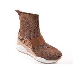 Bruna Yumas Botín Comprar Botín sneaker en lycra y sintético animal print. Forro transpirable y plantilla muy confortable. Piso 