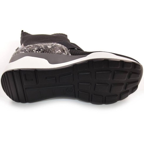 Bruna Yumas Botín Comprar Botín sneaker en lycra y sintético animal print. Forro transpirable y plantilla muy confortable. Piso 