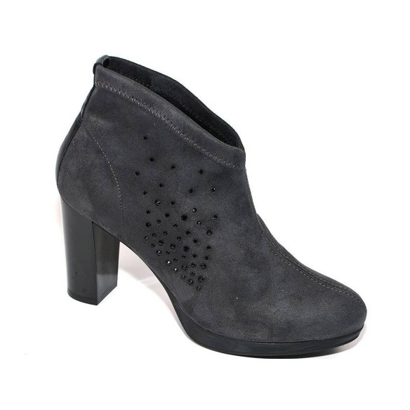 82544 Desireé Botín Comprar Botín en ante sintético con lycra y forro textil. Plantilla confort para. Plataforma de caucho antid