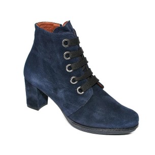 82512 Desireé Botín Comprar Botín piel serraje. Forro textil, cordones y cremallera en interior. Plantilla confort. Plataforma  