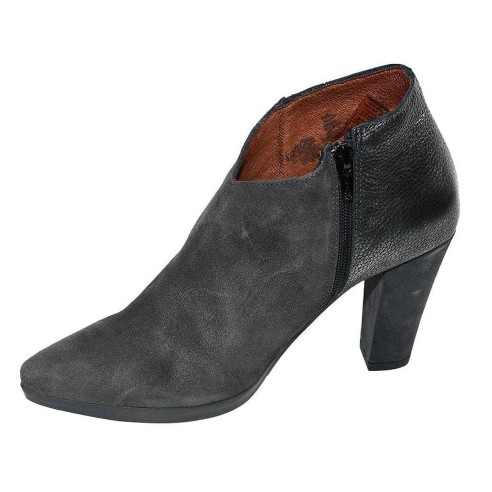 82393 Desireé Botín Comprar Botín piel y serraje, forro textil Dry Adsorber, plantilla de piel acolchada. Cremallera interior. P