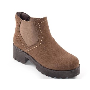 Leonor Chika10 Botín Comprar Botín en ante sintético, forrado interior en textil y elásticos en ambos lados. Piso plataforma en  2