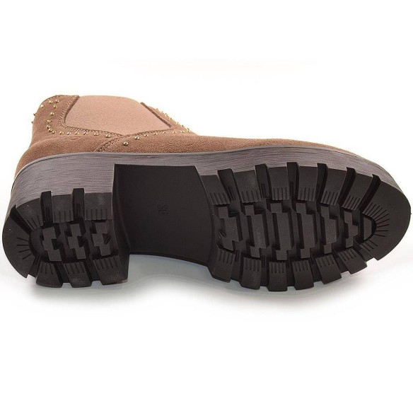 Leonor Chika10 Botín Comprar Botín en ante sintético, forrado interior en textil y elásticos en ambos lados. Piso plataforma en 