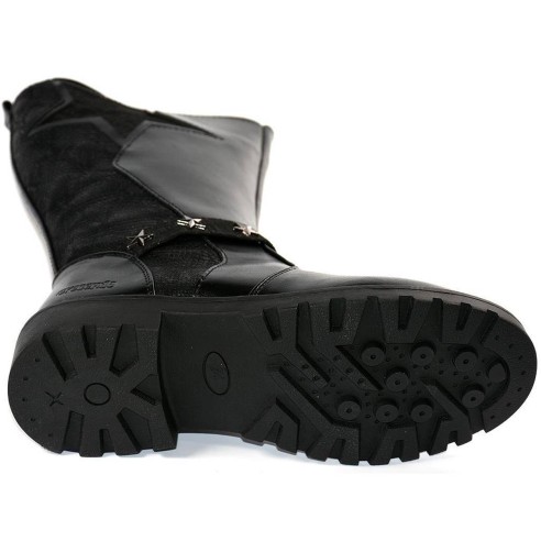 2027 Crecendo Bota Comprar Bota en material sintético con forro interior y plantilla textil acolchado. Cierre con cremallera int