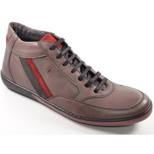 5235 Nuper Botín Comprar botín en piel, con cierre en cordones y forro interior y plantilla acolchada en textil . Piso de goma a