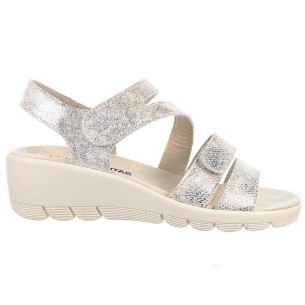 3730 Treintas 30s Sandalia 3730 TREINTAS 30s. Sandalia de piel y pala de doble tira con velcro. Cierre en empeine y plantilla te