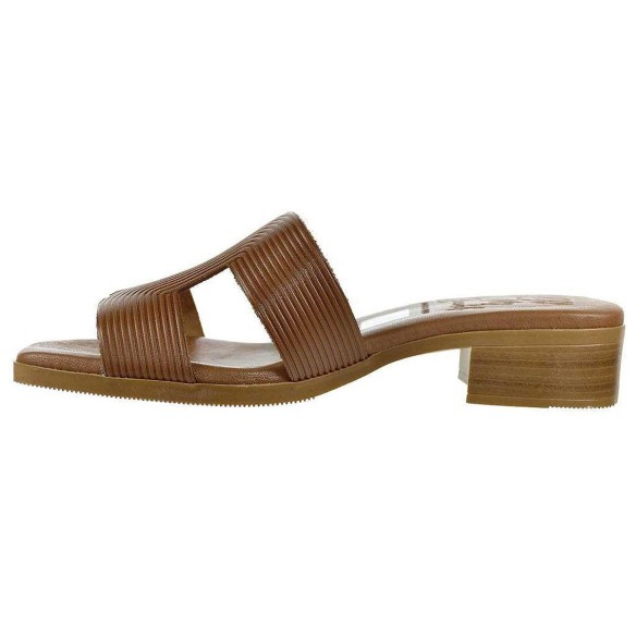 4962 Oh My Sandals Sandalia 4962 Oh! My Sandals. Sandalia tipo zueco en piel, plantilla en piel acolchada, muy confortable. Piso