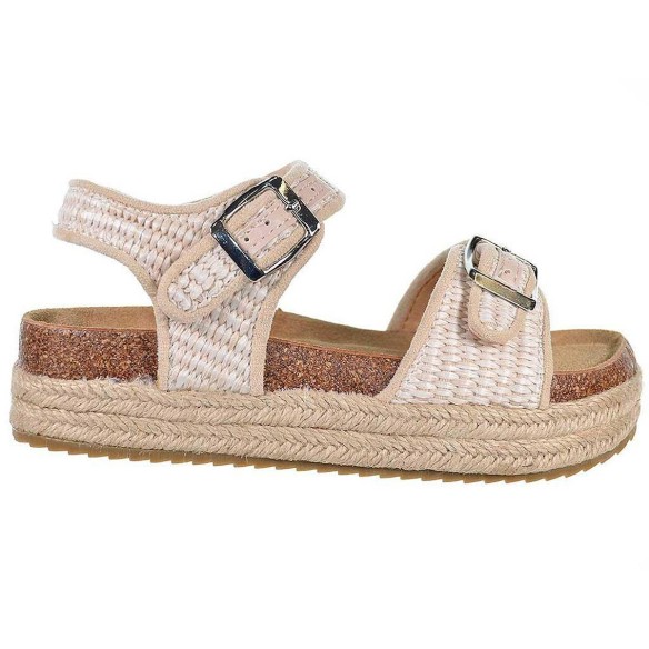 58024 Xti Kids Sandalia 58024 XTI KIDS. Sandalia de rafia trenzada. Cierre con hebilla. Planta de bio y piso plataforma de 4cm.d