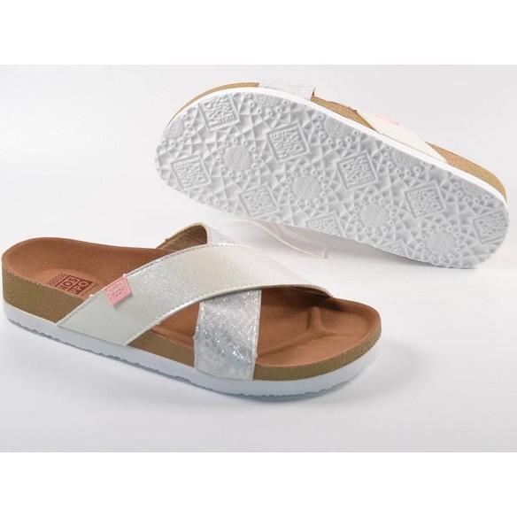 59266 Gioseppo Zueco Sandalia Zueco sintético, pala tiras cruzadas con diferentes tipos de materiales. Plantilla textil, resiste