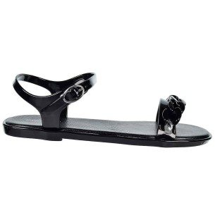 Krasic Gioseppo Sandalia KRASIC GIOSEPPO. Sandalia en sintético con adorno en pala. Cierre en pulsera con hebilla regulable y pl